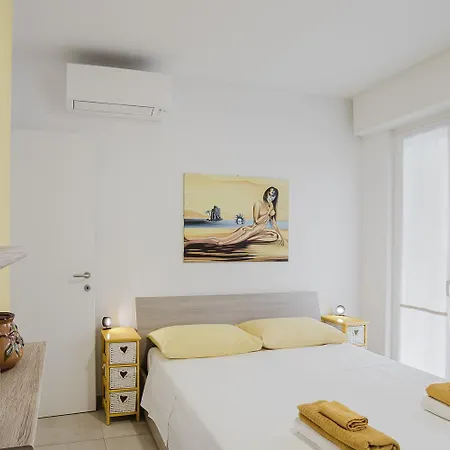 Apartment Pietra Gialla *