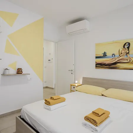 Apartment Pietra Gialla Pietra Ligure