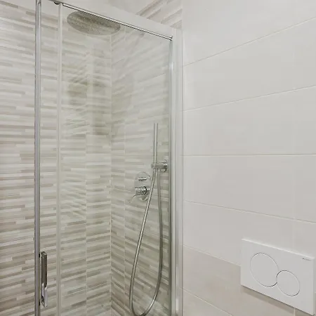 Pietra Gialla Apartment *